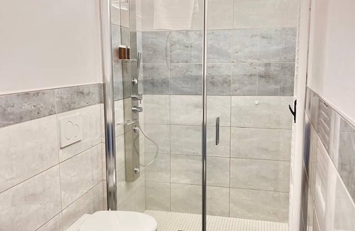 Nago-Torbole Casa | ES Room 2