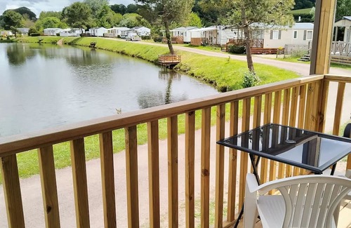 Martigny Casa | Flower Camping Des 2 Rivières * - Comfort Mobile Home Logia Bay - 25m² - 2 bedrooms - 4 people