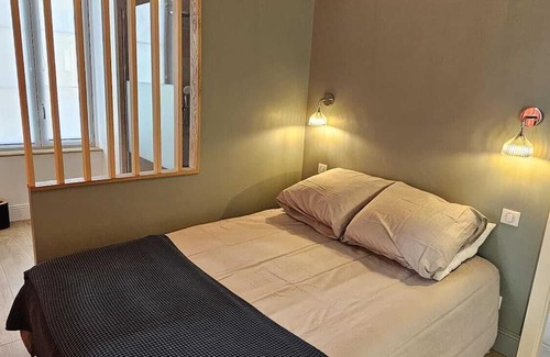 Ep 13 - Saint-Francois de Sales Apartamento | In the former town hall - comfortable apartment