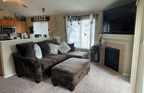 Thornton Condominio | Cozy Condo nestled minutes from the gates of DIA!