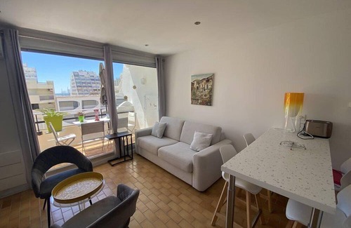 La Grande-Motte Apartamento | Joli 3 Couchages, Cocooning, Clim, Wifi, Terrace, Port /Beach at 50 m.