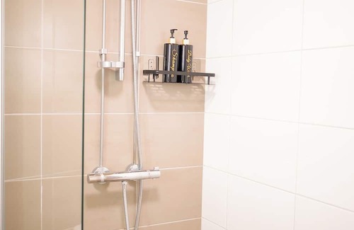 Hameenkyla Apartamento | modern studio near the airport, easy to go to city center.