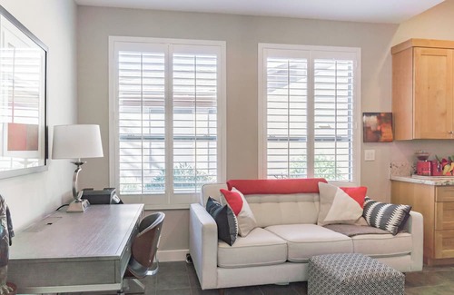 Oakwood Casa | Beautifully furnished golf course villa in 55+ age req. gated Country Club.