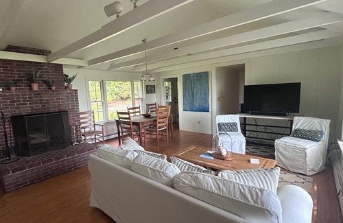 Wareham Casa | Wareham 3 bedroom with private beach