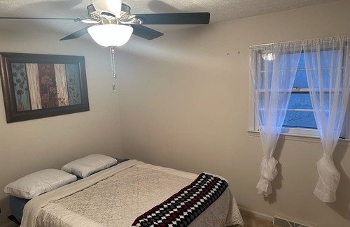 Danville Casa | Spacious Home in Blairmount 8Min from Downtown Danville