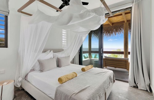 Belnem Villa | Amazing Piet Boon ocean front villa on Bonaire; Villa Tjitjak