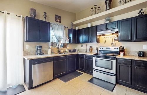 Thermal Casa | Dog-friendly desert gem with central A/C, WiFi, grill, and washer/dryer