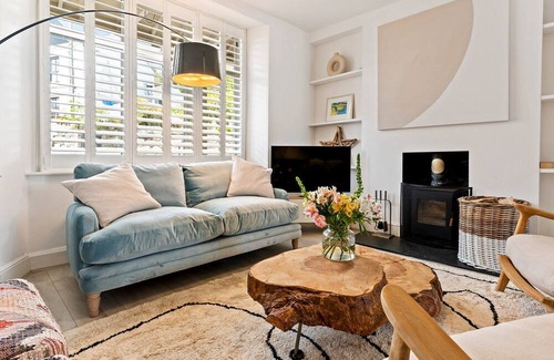 Flushing Casa | Waterside house with sea views