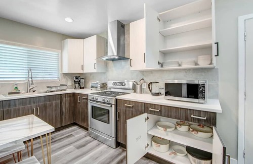 Los Angeles Casa | Luxe Urban Vista - LA