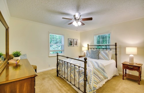 Winston - Salem Cabaña | Charming Cottage - Near Wake Forest!