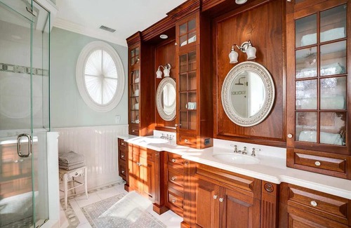 Montauk Casa | Bayside Estate | Estate w/Pool, Gym & Beach Access