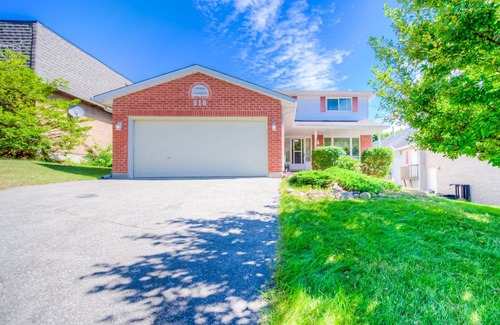 Rosemount Casa | 45% Off for Monthly Stay ✪ 7 Beds Home ✪ BBQ ✪ 1.5 Gb WiFi