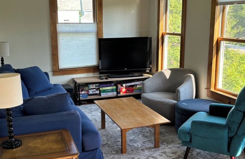 West Tremont Casa | Cute 2-bedroom cottage near Acadia