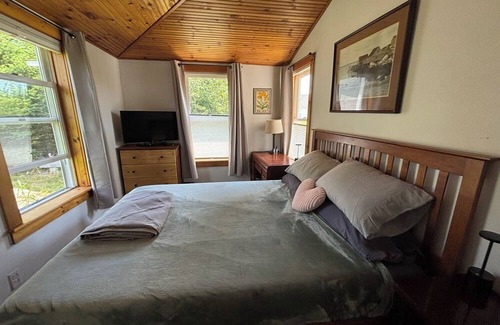 West Tremont Casa | Cute 2-bedroom cottage near Acadia