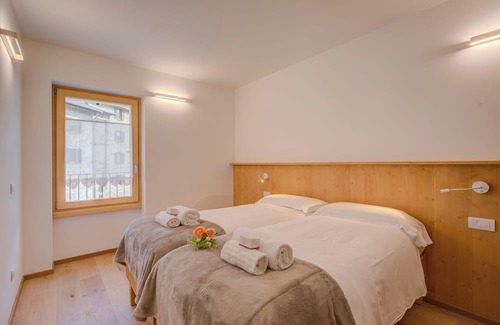 Santa Lucia Apartamento | Braulio Alpinbike - One Bedroom Apartment, Sleeps 4