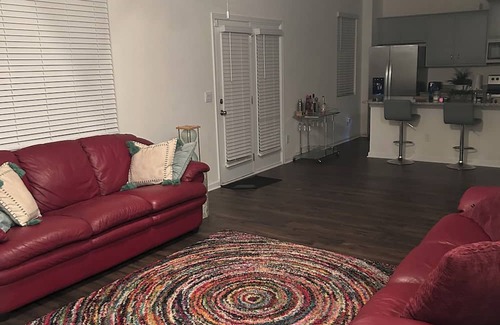 Stockbridge Casa | Clean and stylish 1-bedroom with WiFi, AC near ATL