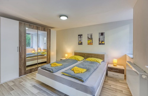 Zagreb Villa | Bumblebee Flat Zagreb