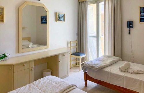 Marsalforn Villa | Sea and sun views 2bd Apt Marsalforn Gozo