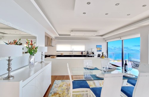 Gaula Casa | Azure Serenity by LovelyStay
