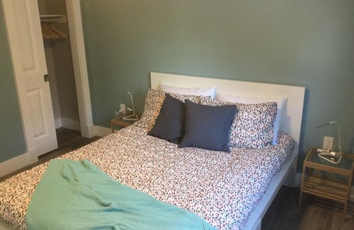 Darnley Cabaña | Cosy well equipped Cottage minutes walk to Thundercove Beach.