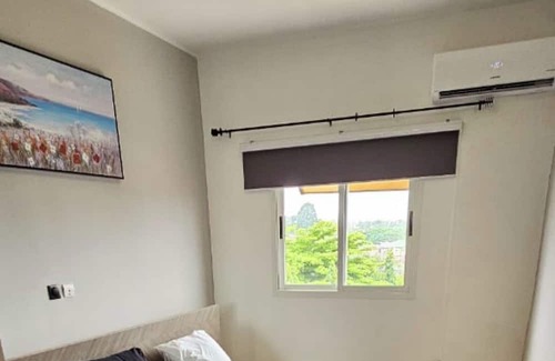 Deux Plateaux Apartamento | Residence furniture over cloud open door to 2 plateau vallon