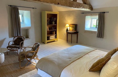 Sacquenay Casa | Manoir de Sacquenay - Independent guest house in the heart of Burgundy