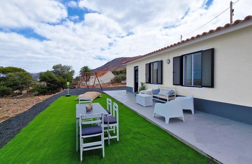 Porto Santo Casa | Casa da Ponta by LovelyStay