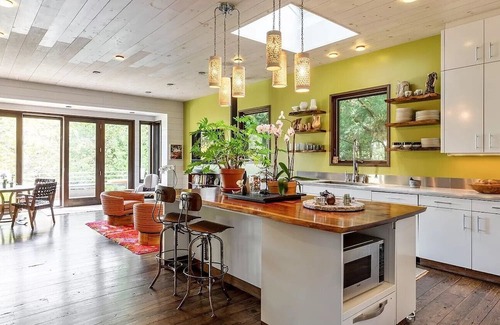 Amagansett Dunes Casa | Expansive Beachfront East Hampton Home with Private Beach Path, Perfect for.