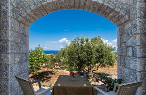 Riglia Villa | Mani s Best Kept Secret - Seaview Villa Lida