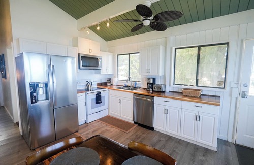 Pupukea Casa | Oceanfront 4-bed 3-bath house near Sharks Cove