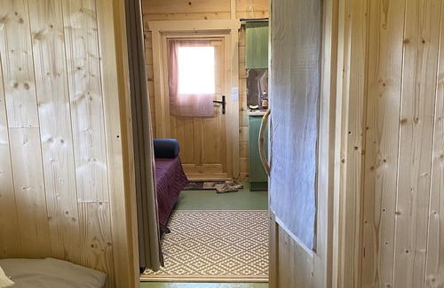 Saint-Pardoux Casa | Null 'Tiny House 3/4 Places' with Shared Pool, Wi-Fi and Air Conditioning