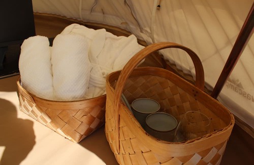 Tartu County Alquiler De RV | Luxurious Saadjärve Glamping with stunning lake views.