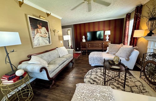 Villages of Brentwood Casa | Old Southern Charm of Brentwood