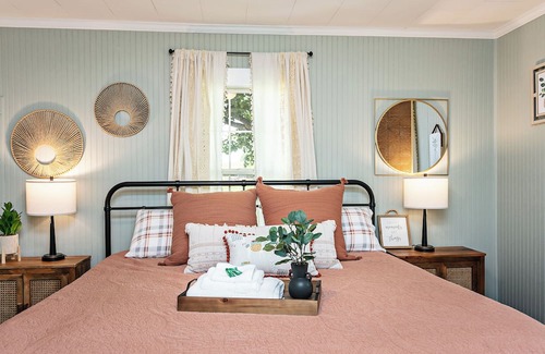 Loretto Casa | Cozy home!!16 minutes from Markers Mark distillery and log still distillery.
