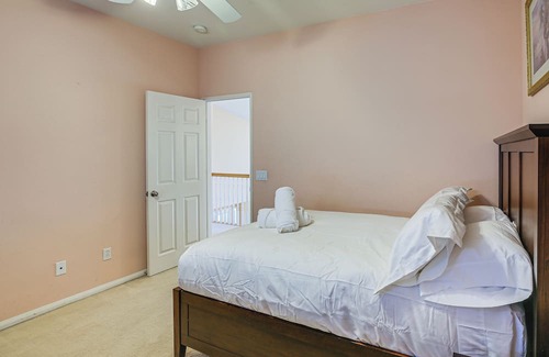 Placentia Casa | Spacious Orange County Home: 11 Mi to Disneyland!
