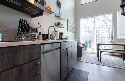 South Kansas City Apartamento | Scholar's Row 109