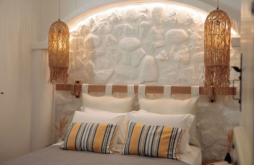 Vivlos Casa | Art Rustic Countryside Home