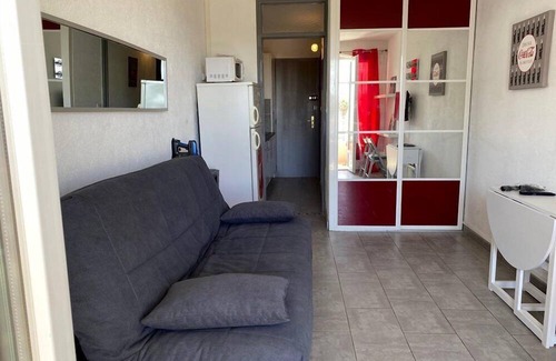 Le Grau-Du-Roi Apartamento | Coquet Studio, Boucanet, Beach 50m, Private Parking.