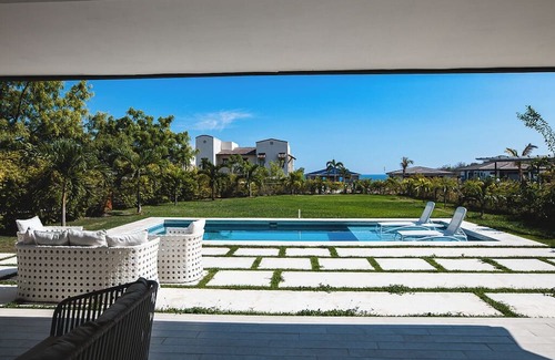 Panama Oeste Province Apartamento | Condo with 3 bdr + 3 bthr 🏣near Marina 🚤 / Beach club access 🏖️🌊