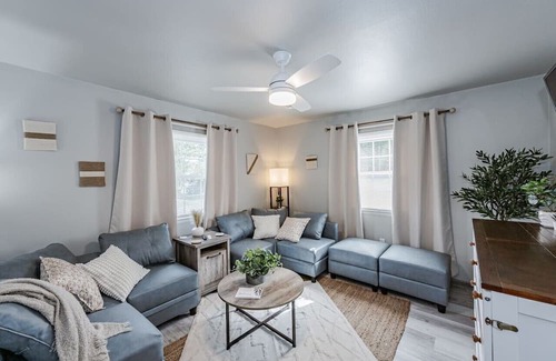 Stonehouse Casa | Quiet Comfort: Serene Toano Hideaway