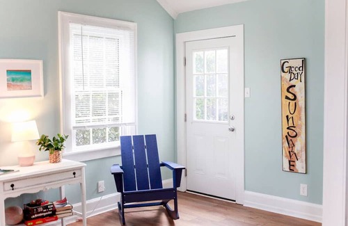Bayview Condominio | Sandy Feet Retreat At Ocean View Beach in Norfolk