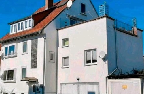 Sandershausen Apartamento | Apartment 'Stilvolle Ferienwohnung' with Private Terrace and Wi-Fi