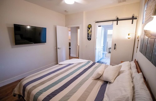 Dawson Casa | SoCo House - Huge rooftop deck PRIME Location