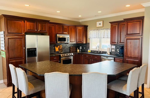 Suttons Bay Casa | Lakefront Home 20 Minutes from Traverse City