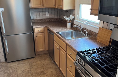 Lyndhurst Apartamento | Stylish & Comfortable Apartment for Groups Near NYC