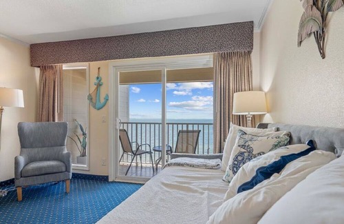 Tampa Complejo | Ocean front suite with views for days