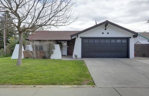 Foothill Farms Casa | Welcome to Sagebrush Getaway