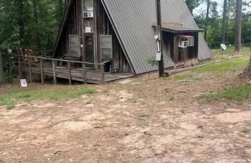 Negreet Cabina | Coach's A-Frame Cabin
