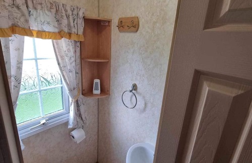 Ingoldmells Cabina | Inviting 2-Bed Cabin in Skegness