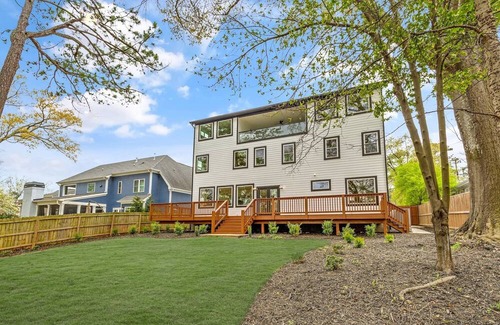 Lindbergh Casa | Exquisite Elegance: Stunning 6BD/6BTH Luxury Residence in the Heart of Buckhead